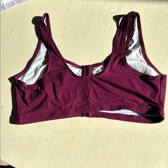 *NWT -(3) FRUIT OF THE LOOM BRAS - FRONT CLOSURE - PERFECT FOR AFTER A SURGERY - Picture 8 of 9